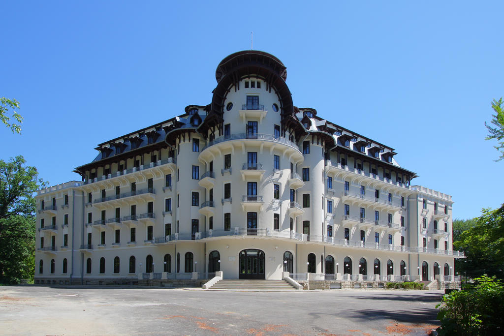 Hotel Palace Băile Govora Exterior foto